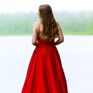 Meet your Posher, Victoria